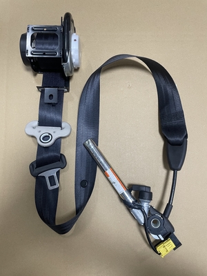 Honda CRV 2018 Three-Point Seat Belt Assembly with Pretensioner