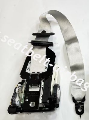 Καλή τιμή. Ζώνη ασφαλείας 3 σημείων για Mercedes C-Class W204 2012 με ιμάντα 3.3-3.5m σε απευθείας σύνδεση